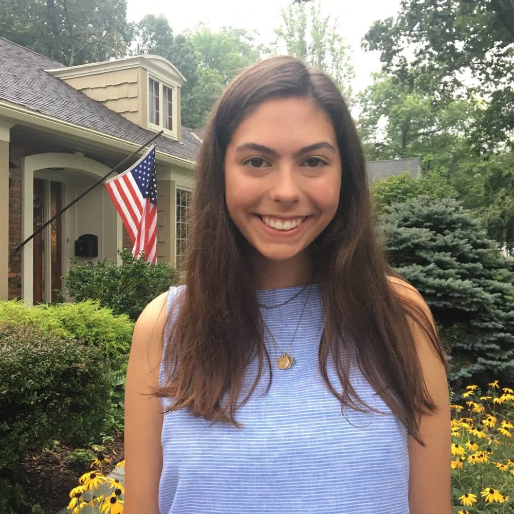 Meet your Posher, Caroline